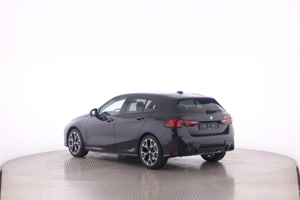 BMW 123 xDrive-image-4
