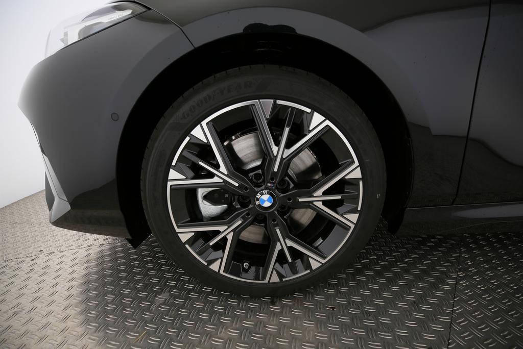 BMW 123 xDrive-image-14