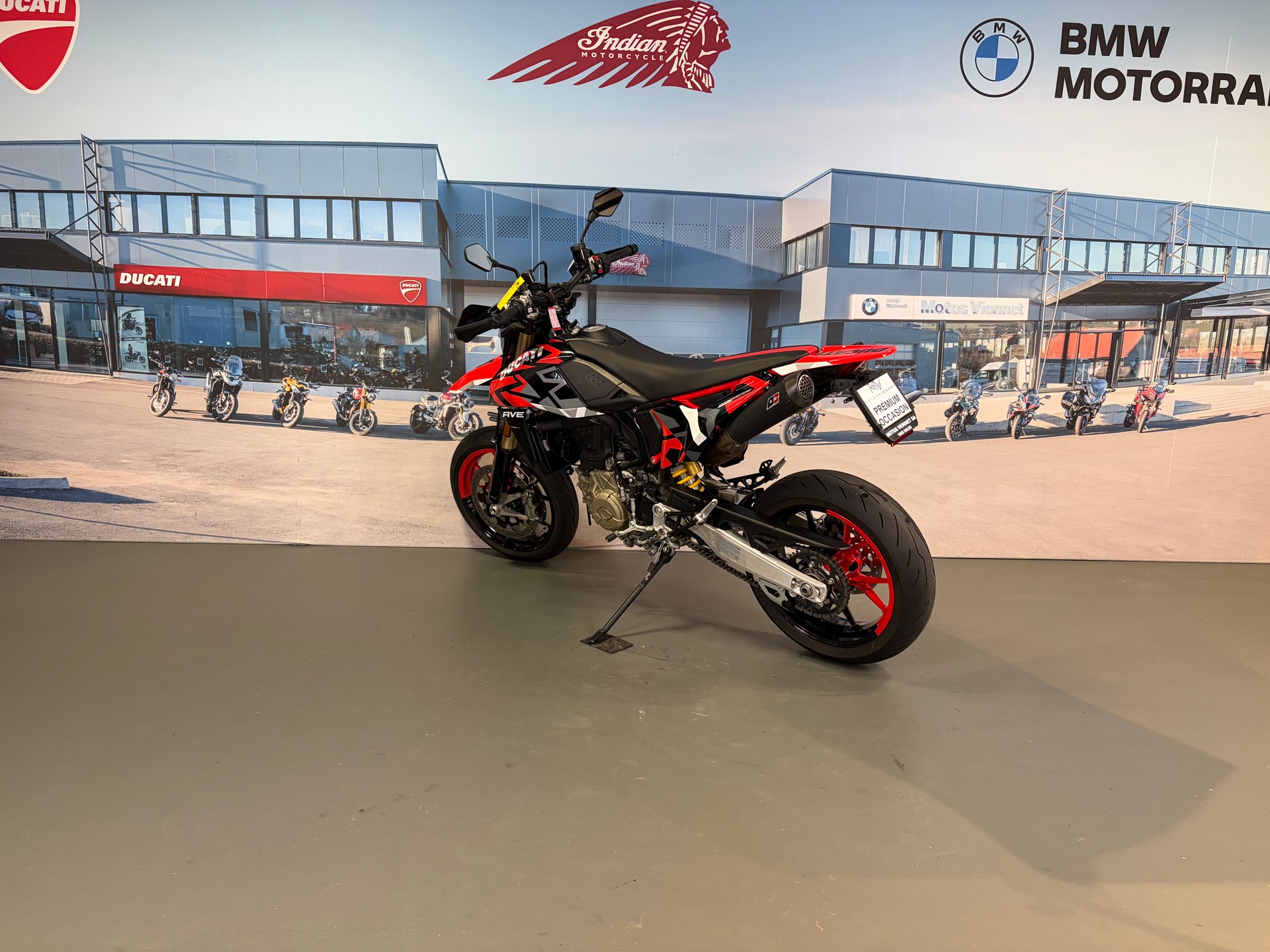DUCATI Hypermotard 698 Mono RVE (35kW)-image-4