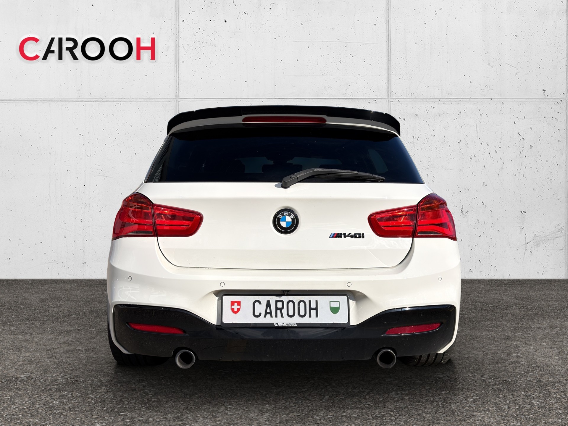 BMW M140i xDrive Steptronic-image-5