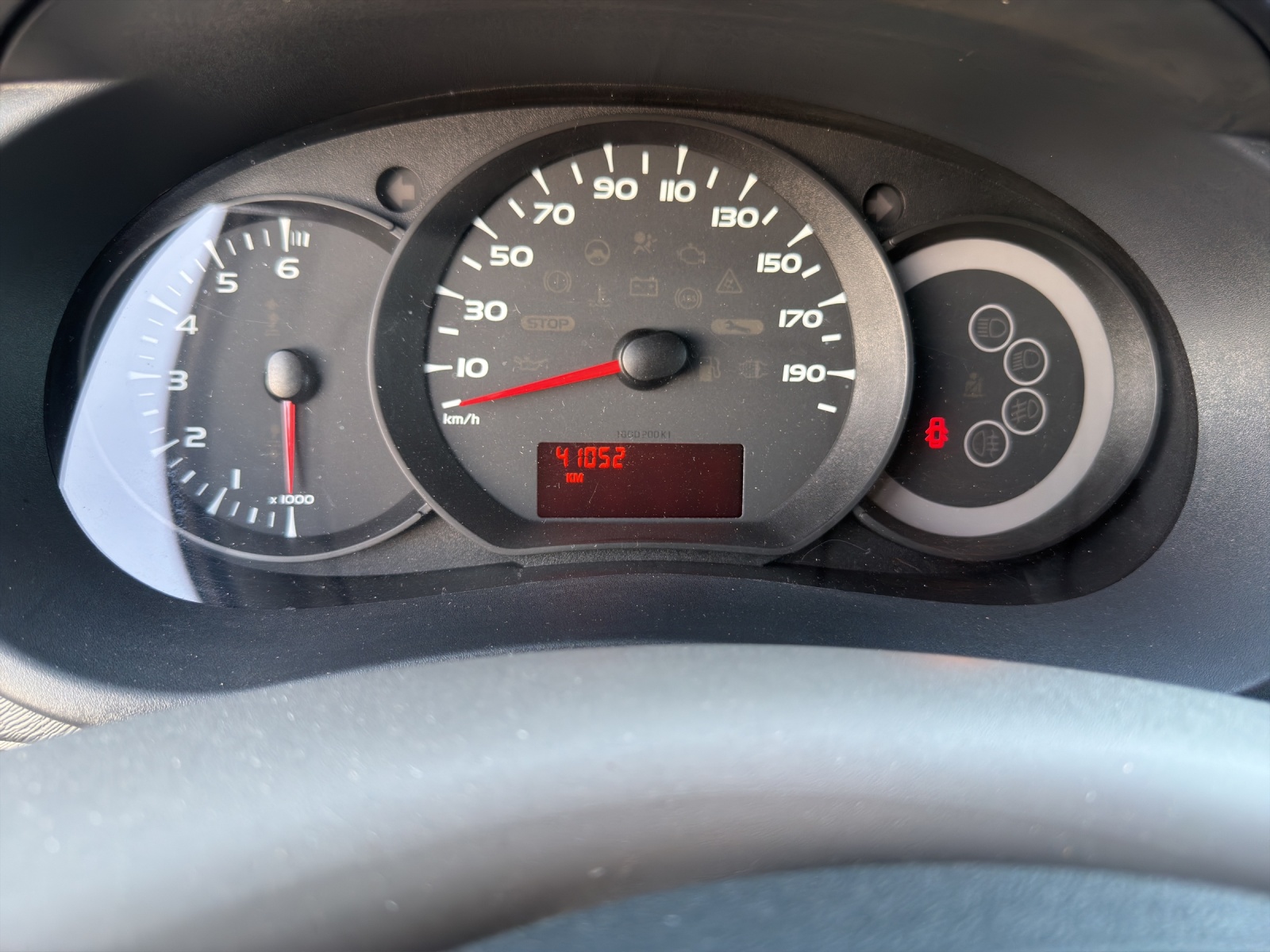 RENAULT Kangoo 1.6 105 Business-image-9