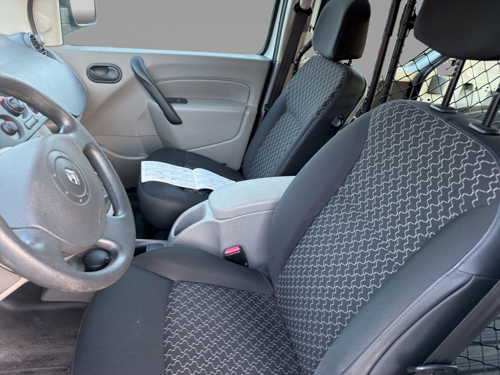 RENAULT Kangoo 1.6 105 Business-image-7