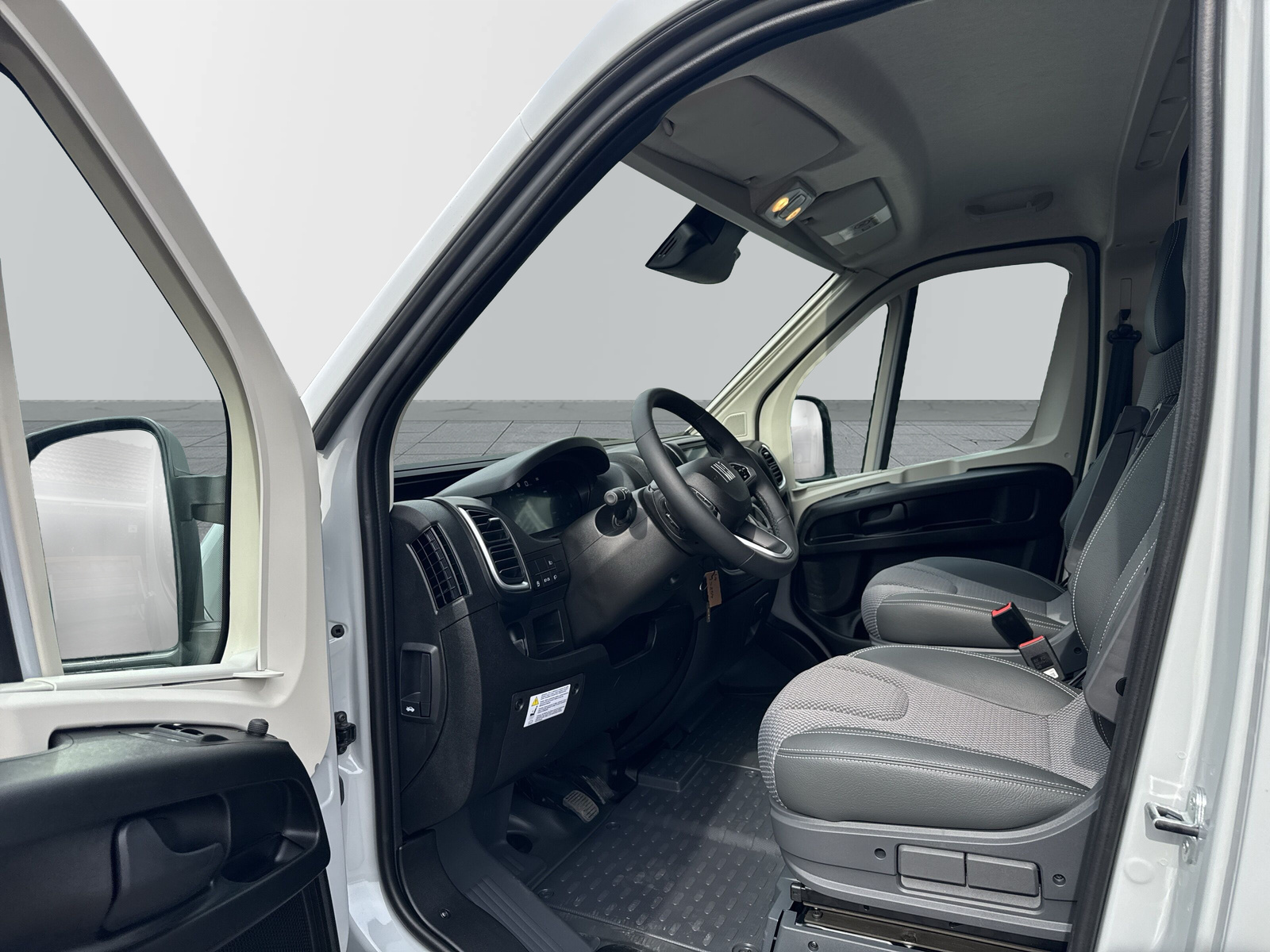 TOURNE MOBIL 6.4 Cruise - Heavy Chassis 180 PS-image-7