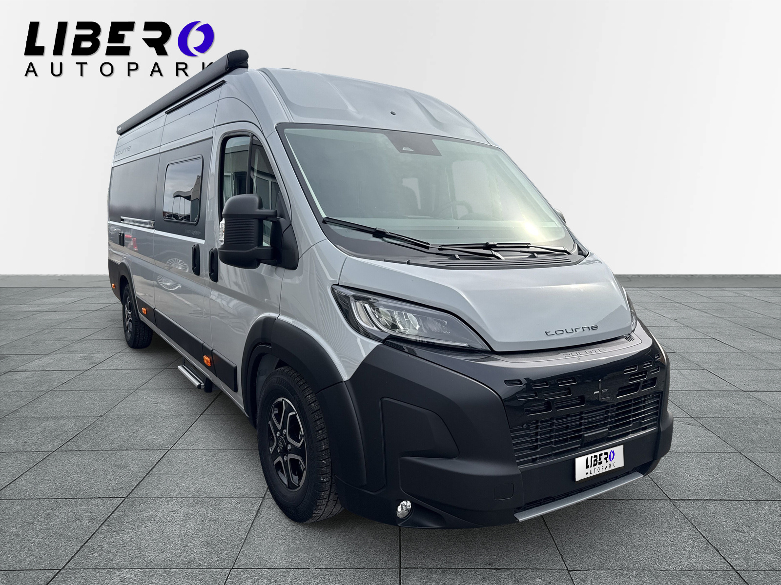 TOURNE MOBIL 6.4 Cruise - Heavy Chassis 180 PS-image-3