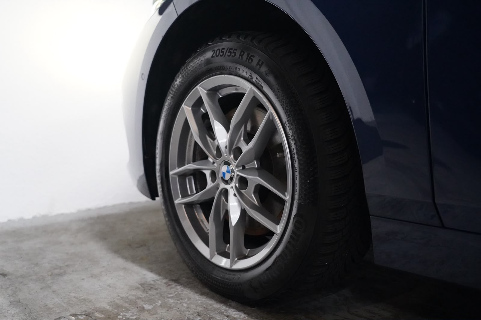 BMW 118i Sport Line Steptronic-image-8