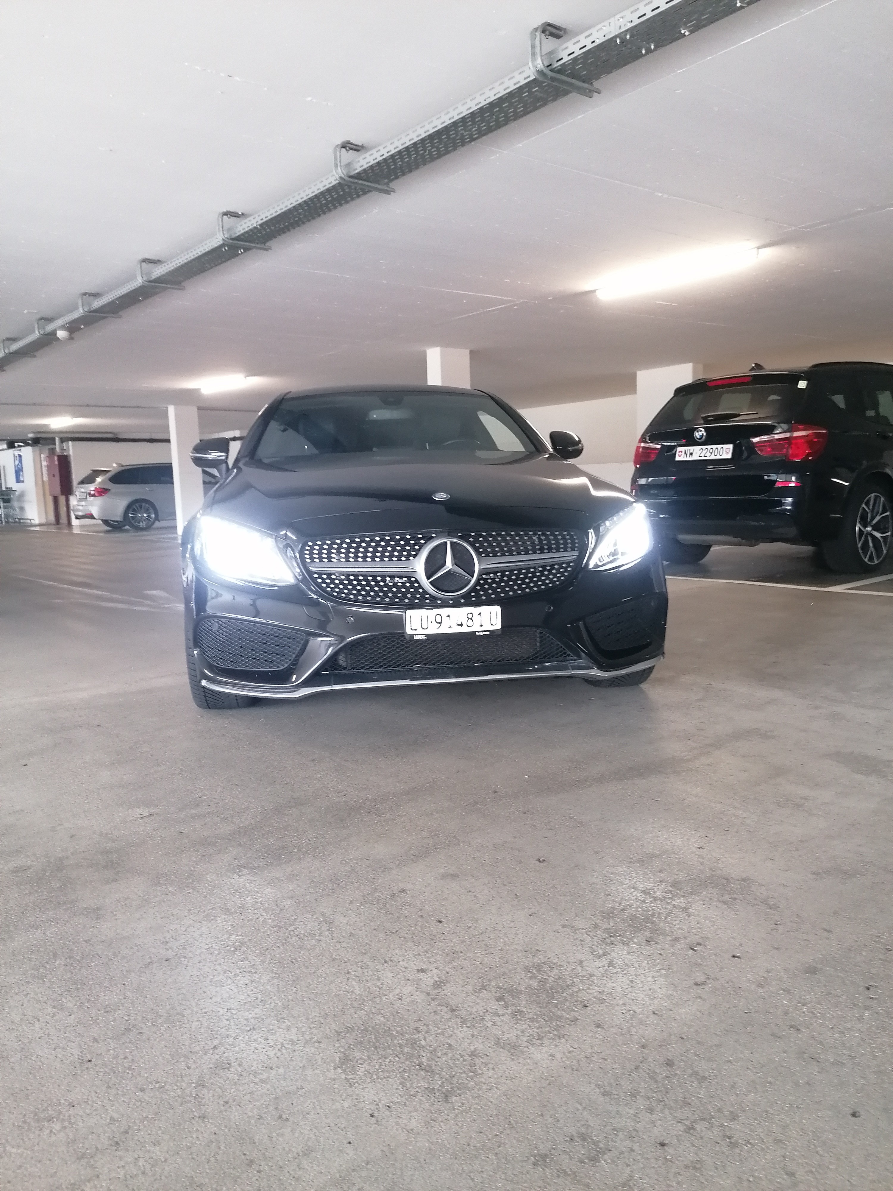 Car photo