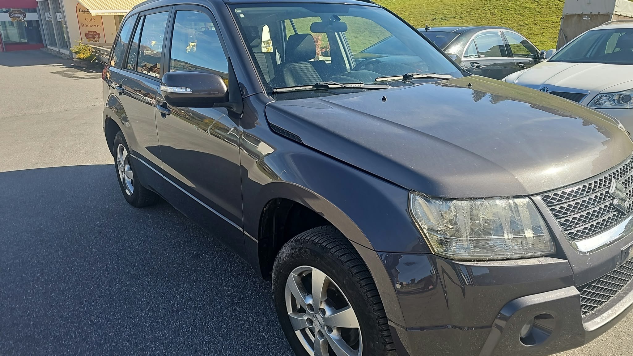Car photo