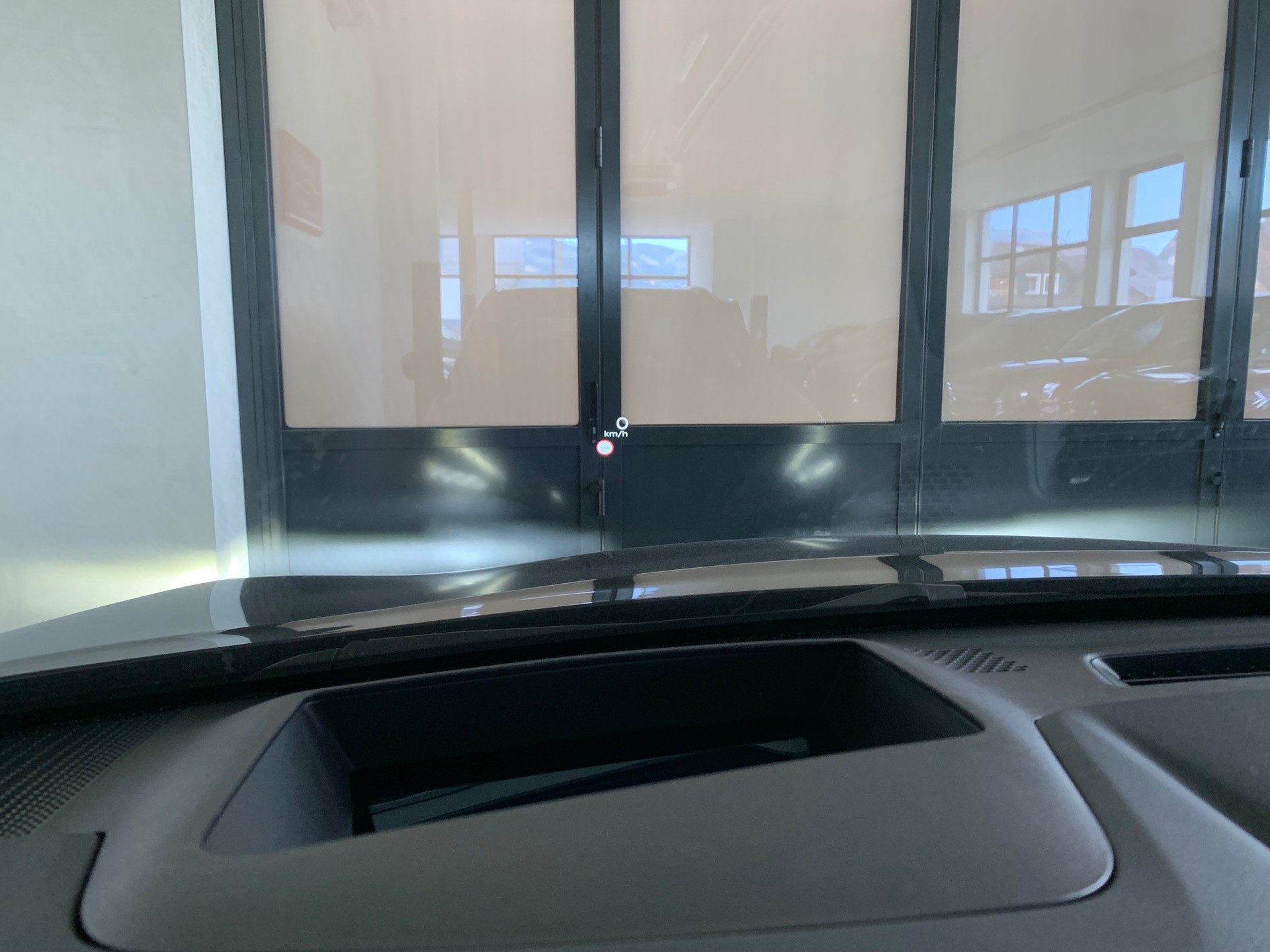 NISSAN Qashqai 1.5 VC-T Tekna-image-13