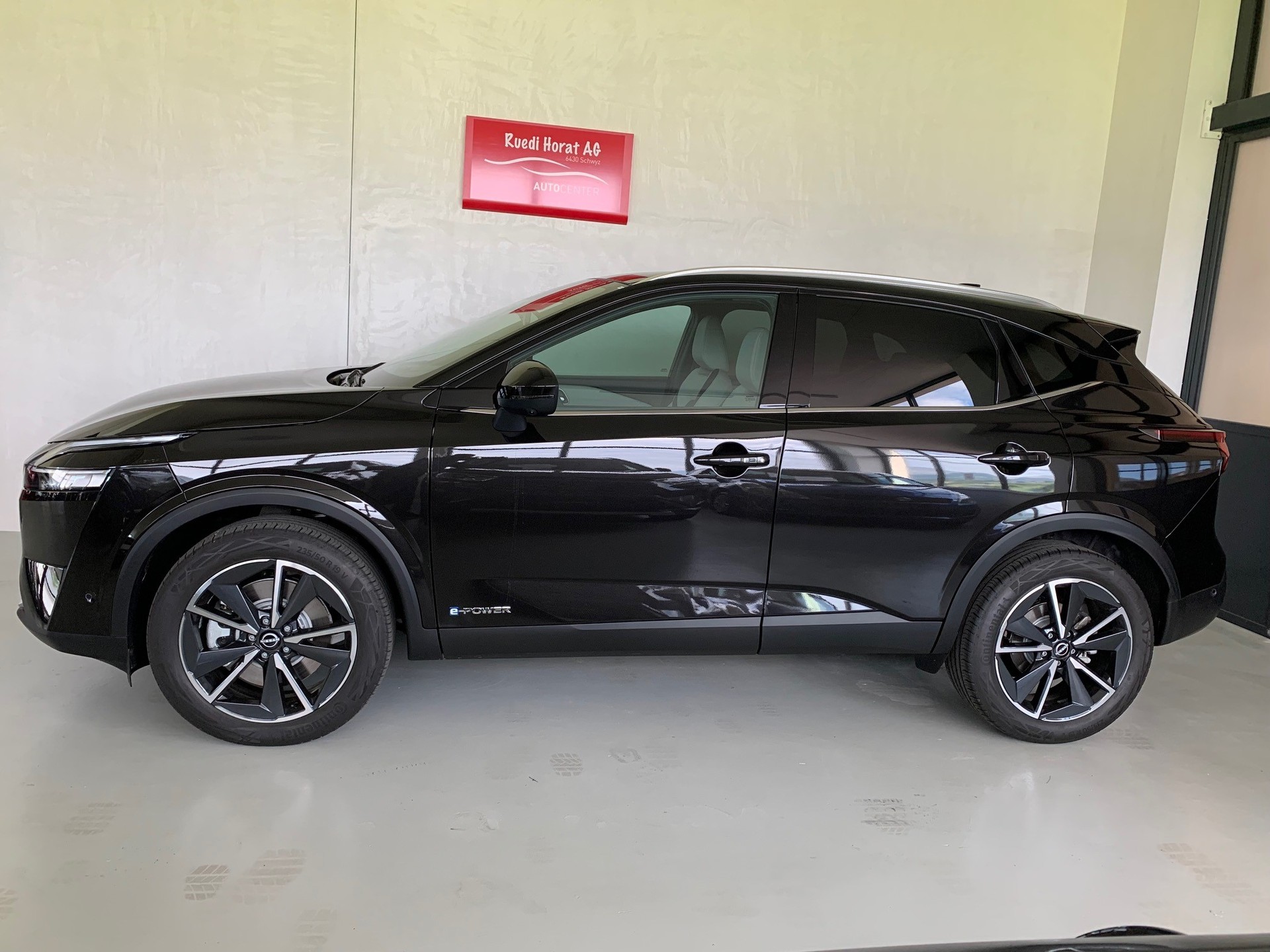 NISSAN Qashqai 1.5 VC-T Tekna-image-1