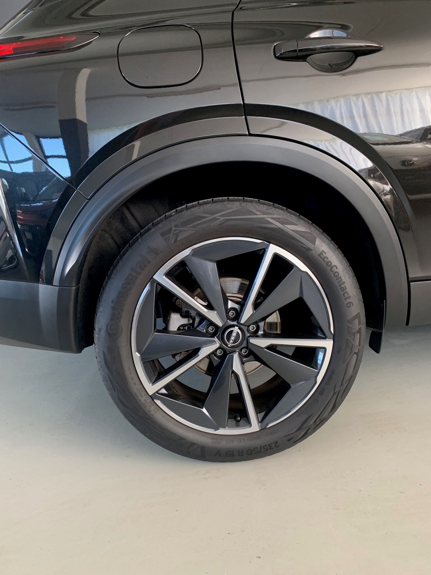 NISSAN Qashqai 1.5 VC-T Tekna-image-6