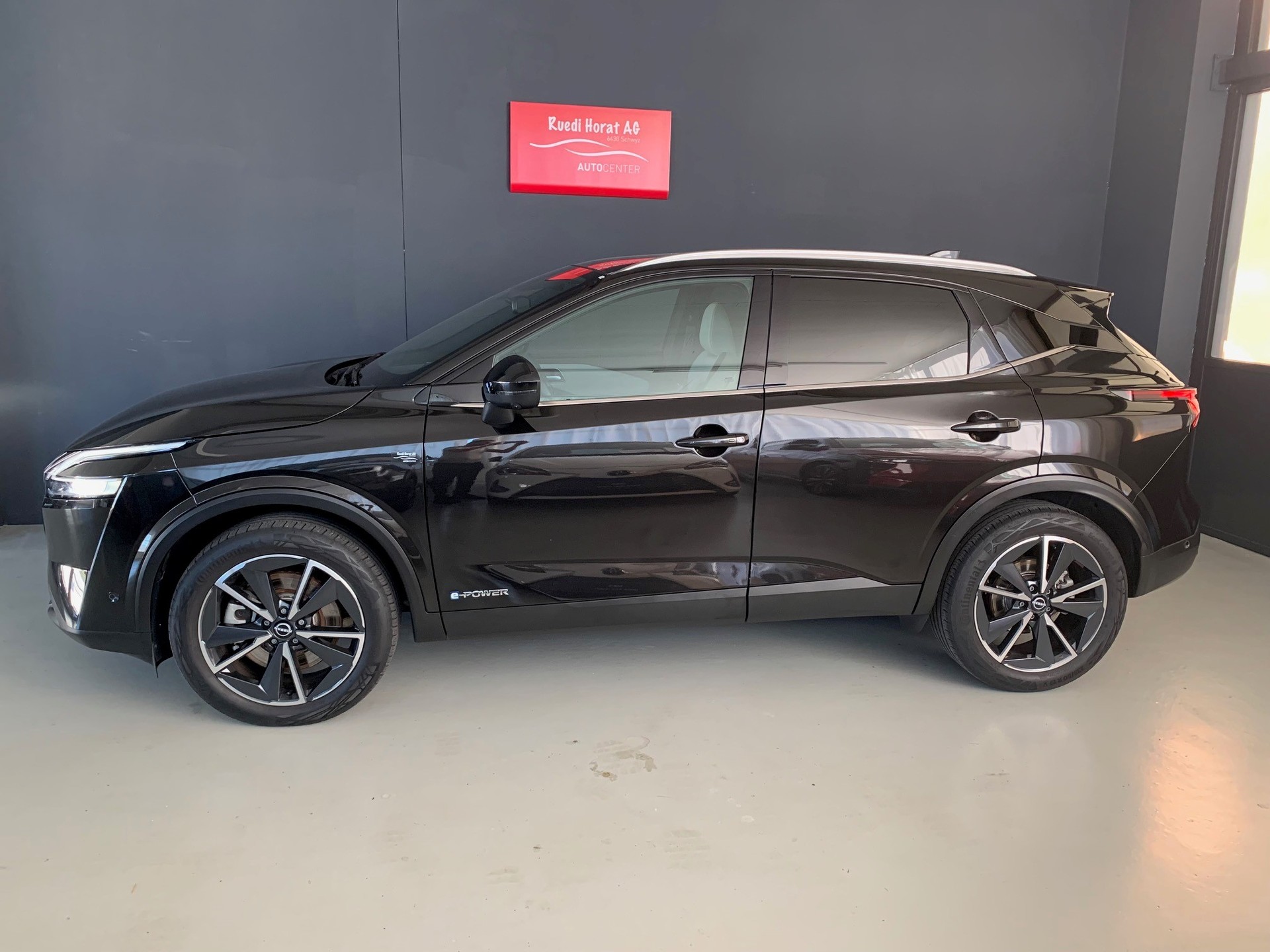 NISSAN Qashqai 1.5 VC-T Tekna-image-1