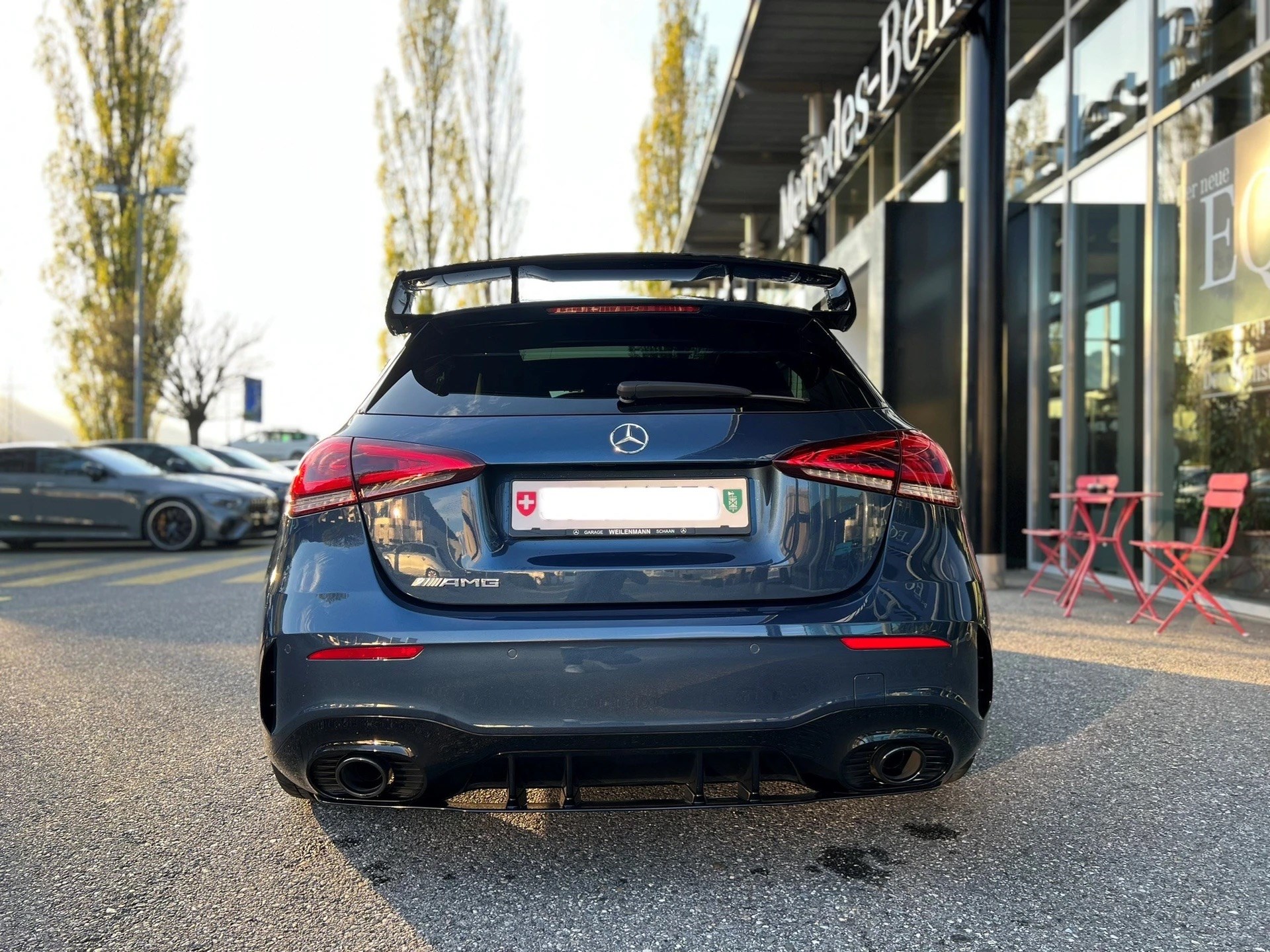MERCEDES-BENZ A 35 AMG 4Matic Speedshift-image-4