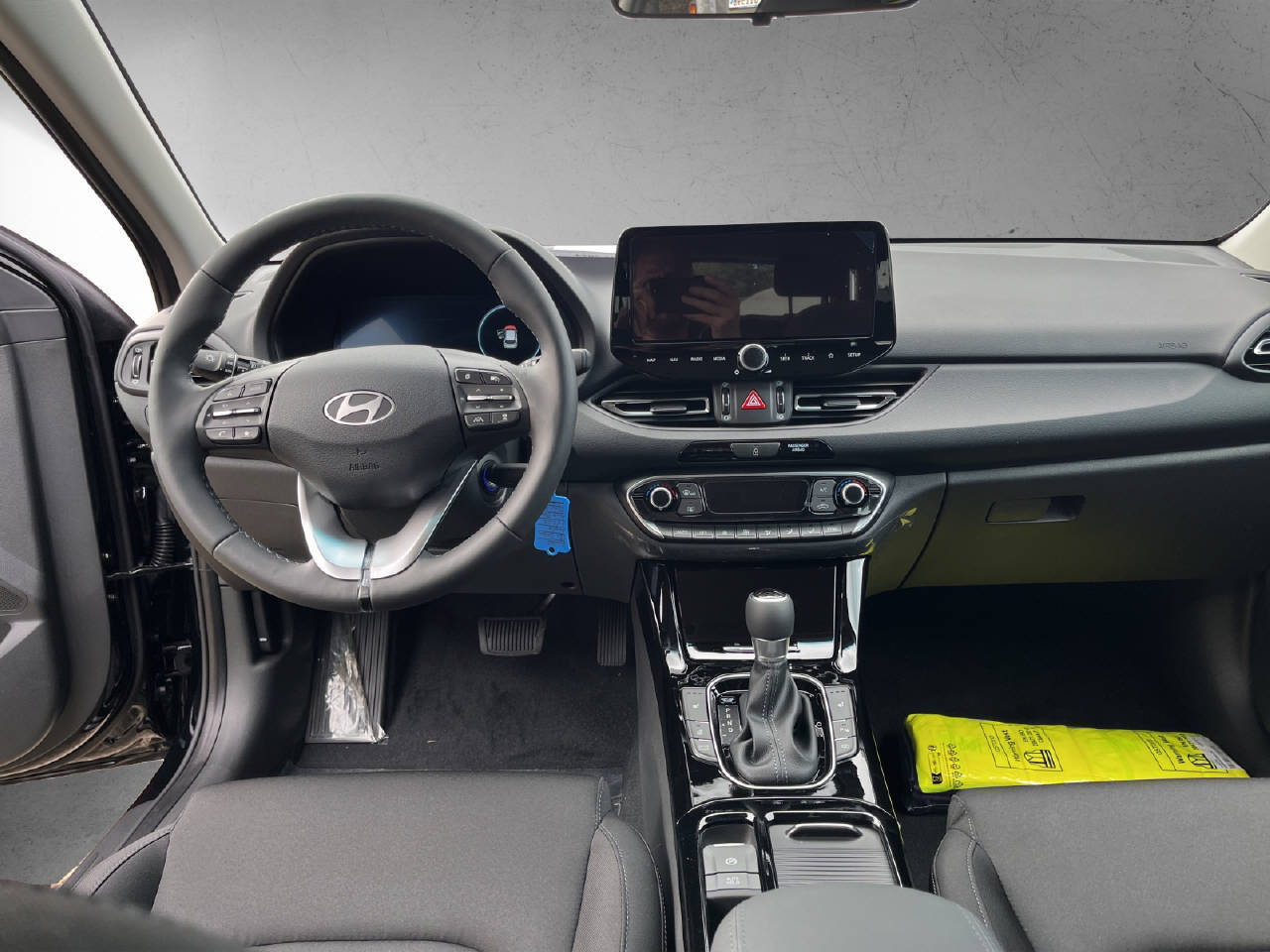 HYUNDAI i30 Wagon 1.5 T-GDi Amplia MY25-image-7