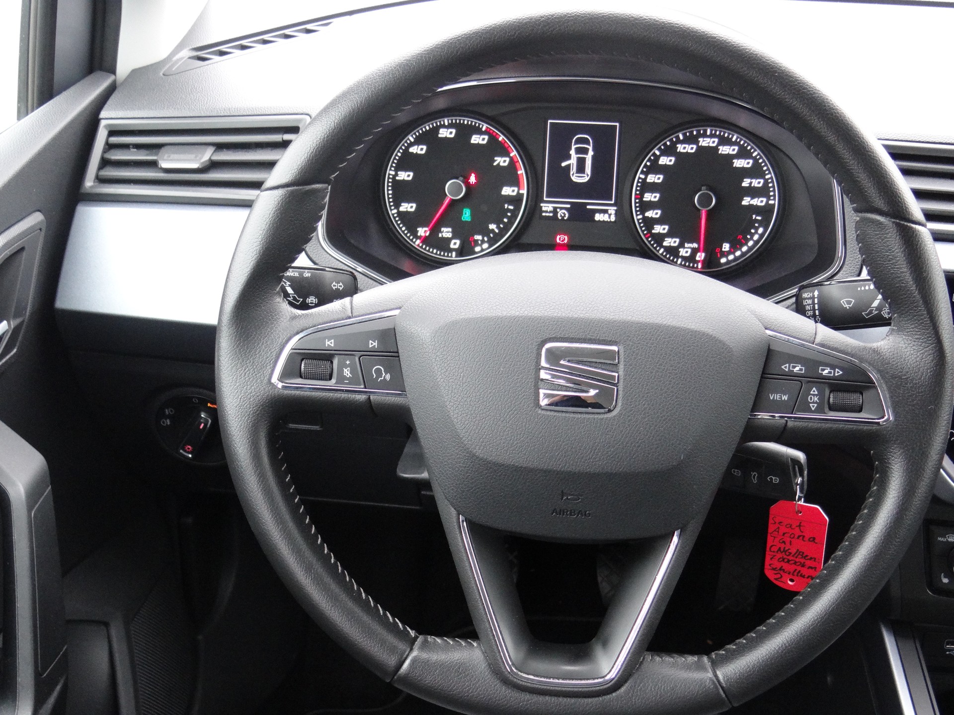 SEAT Arona 1.0 TGI CNG Style-image-13