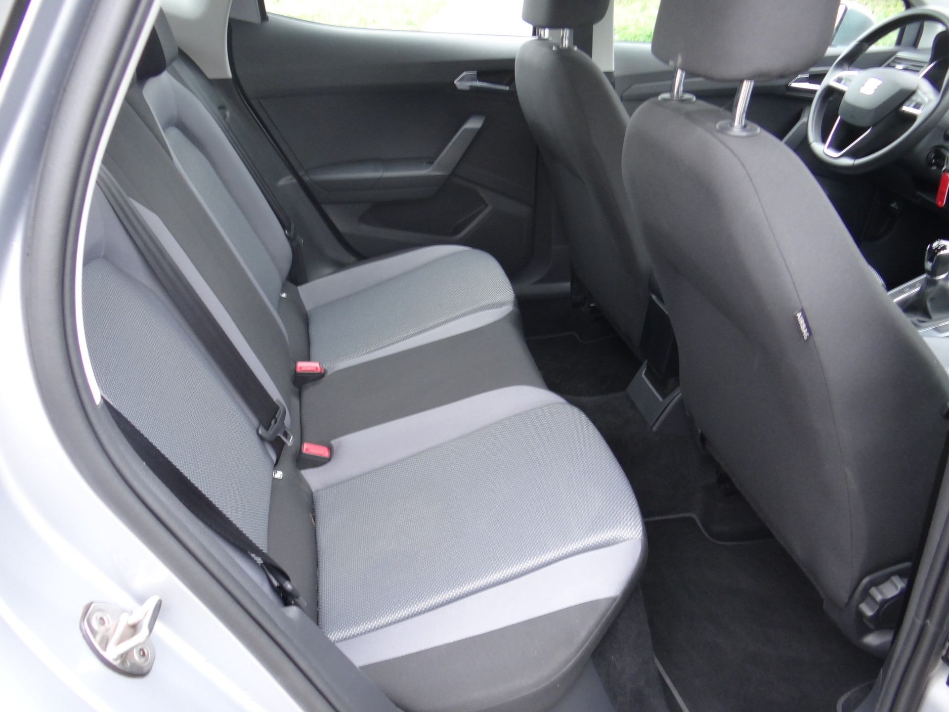 SEAT Arona 1.0 TGI CNG Style-image-18