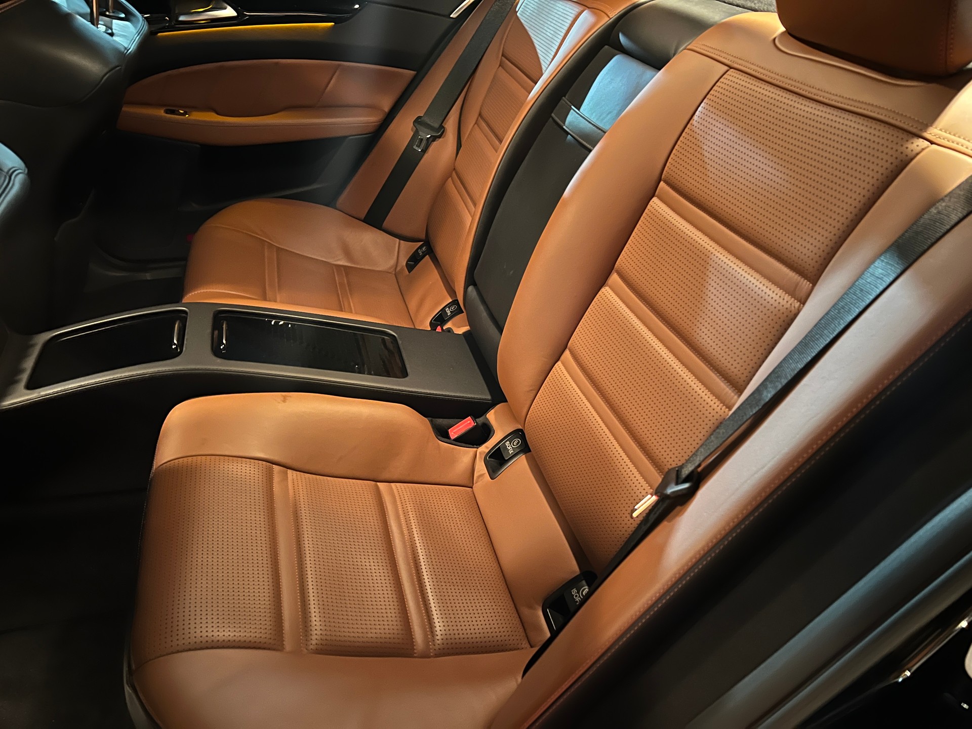 MERCEDES-BENZ CLS 63 AMG RENNTech Speedshift MCT-image-5