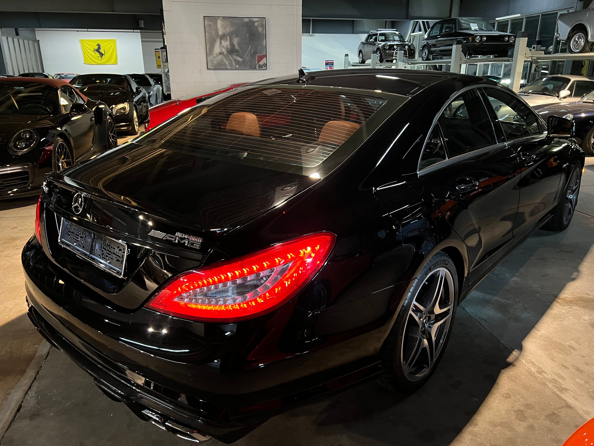 MERCEDES-BENZ CLS 63 AMG RENNTech Speedshift MCT-image-8