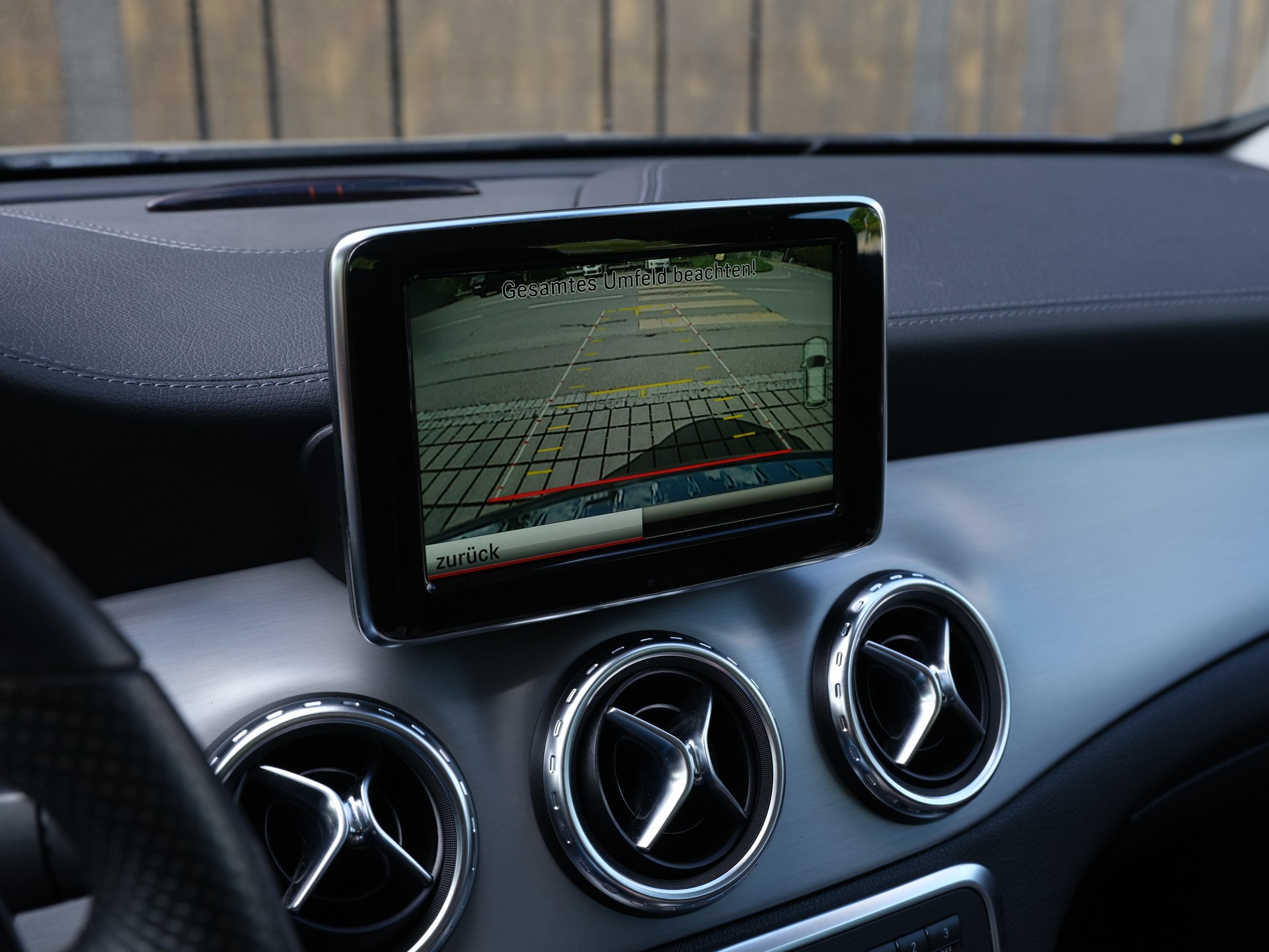 MERCEDES-BENZ GLA 250 AMG Line 4Matic 7G-DCT-image-20