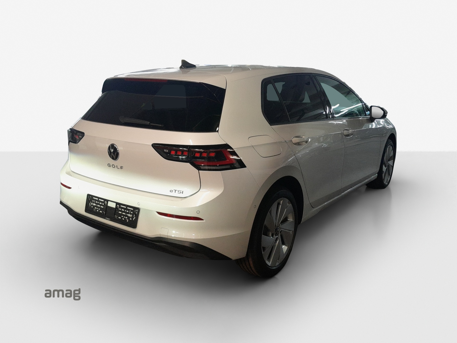 VW Golf 1.5 e TSI mHEV United DSG-image-4