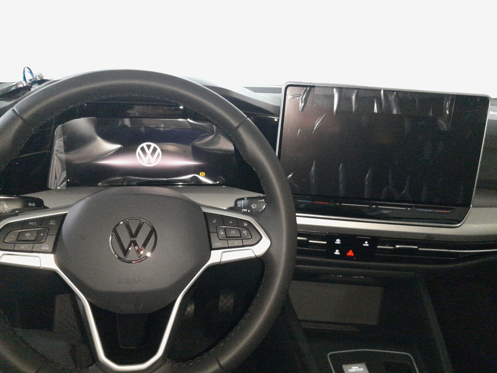 VW Golf 1.5 e TSI mHEV United DSG-image-8