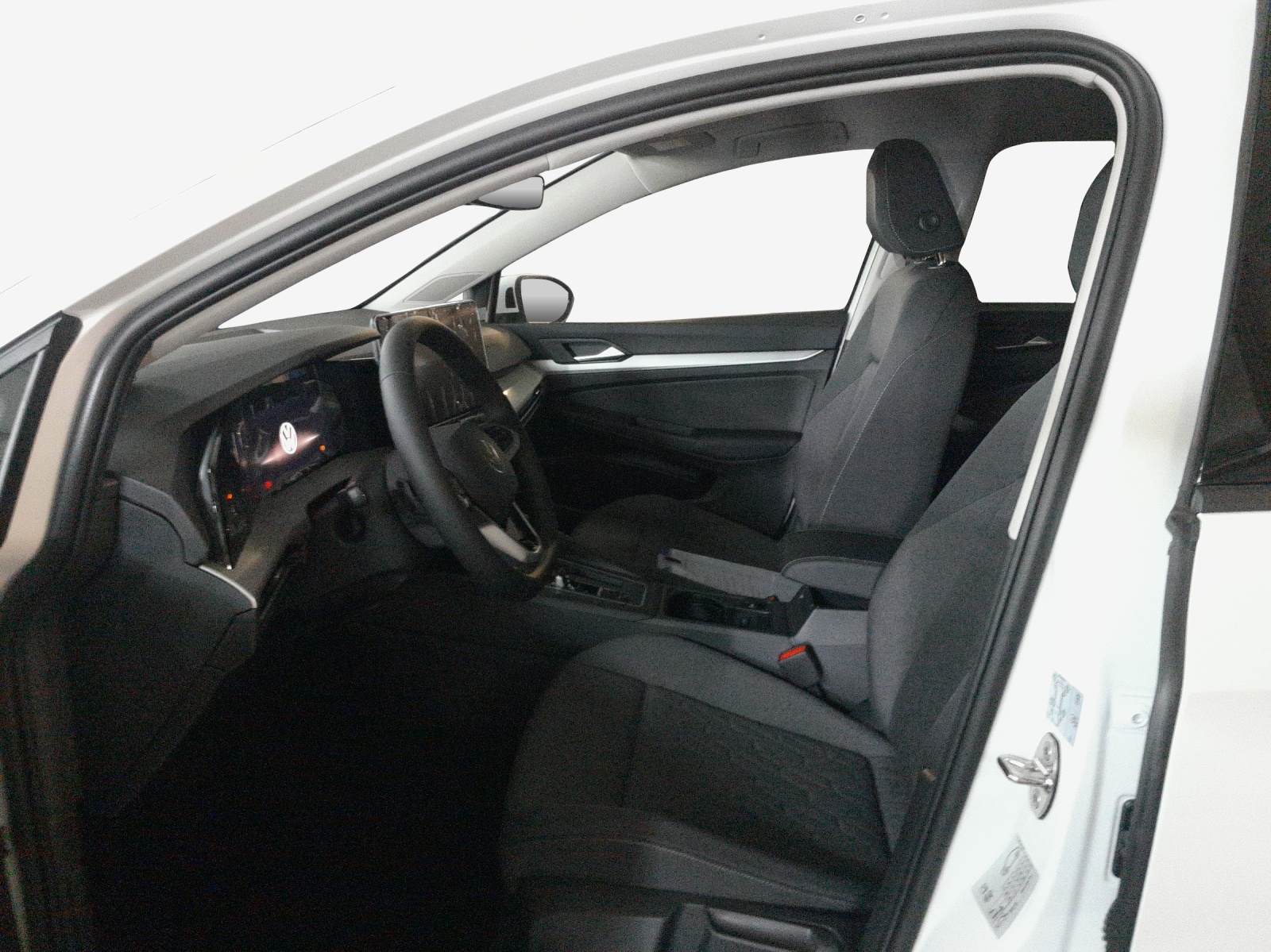 VW Golf 1.5 e TSI mHEV United DSG-image-7