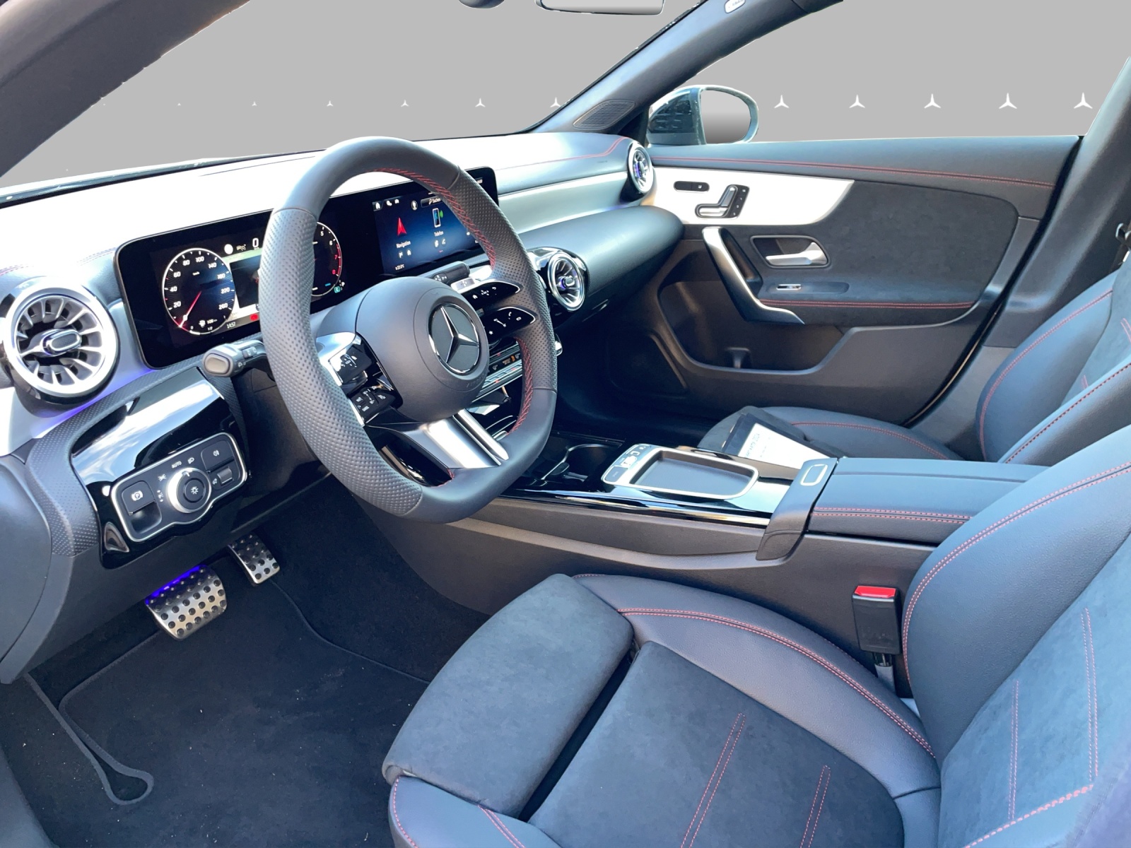 MERCEDES-BENZ CLA Shooting Brake 200 7G-DCT-image-8