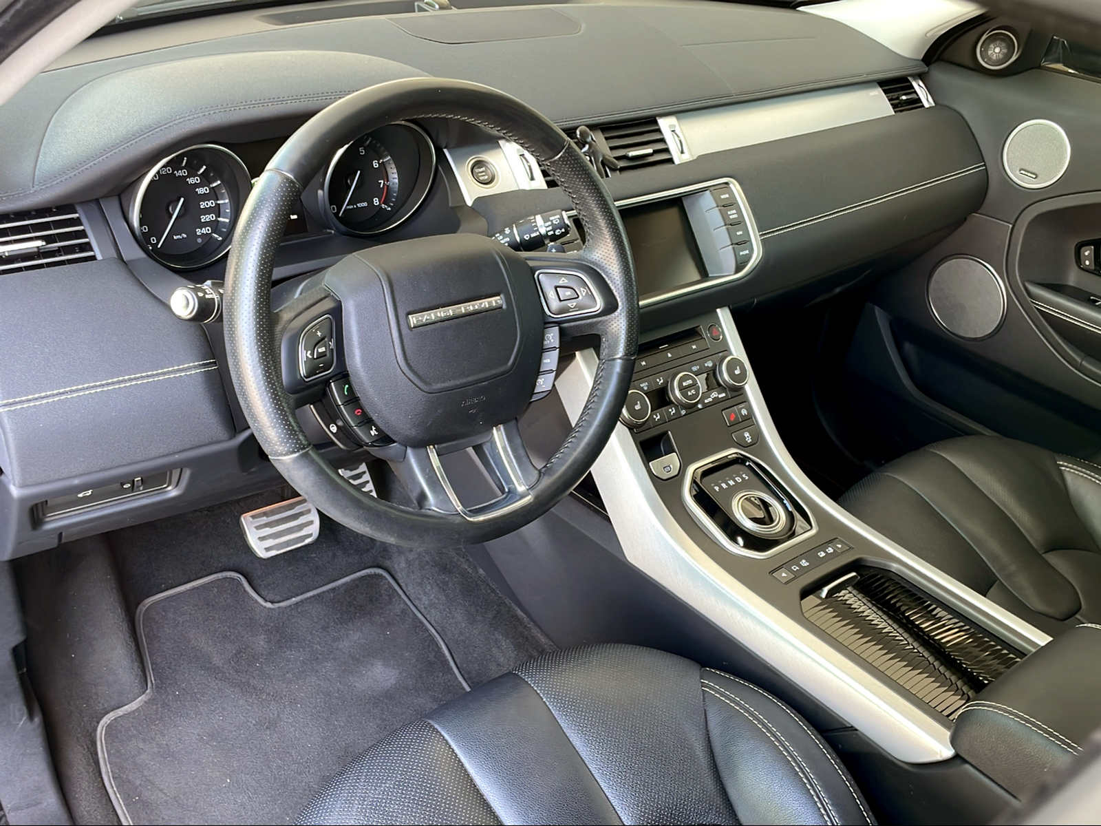 LAND ROVER Range Rover Evoque 2.0 Si4 Dynamic-image-4