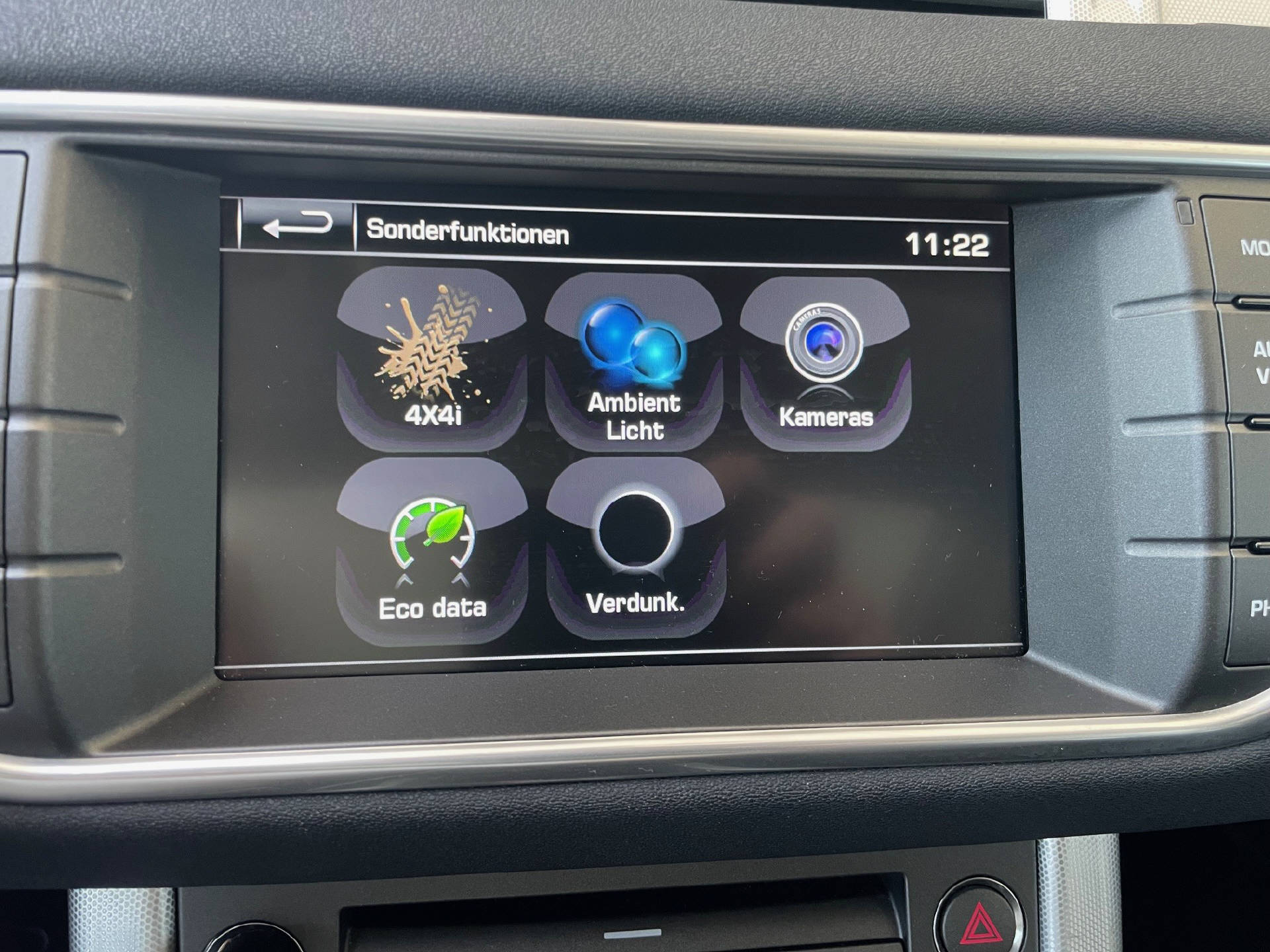 LAND ROVER Range Rover Evoque 2.0 Si4 Dynamic-image-11