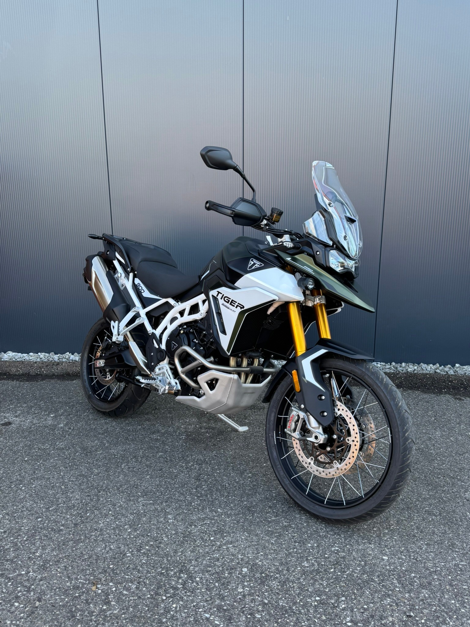 TRIUMPH Tiger 900 Rally Pro-showroom-element-1