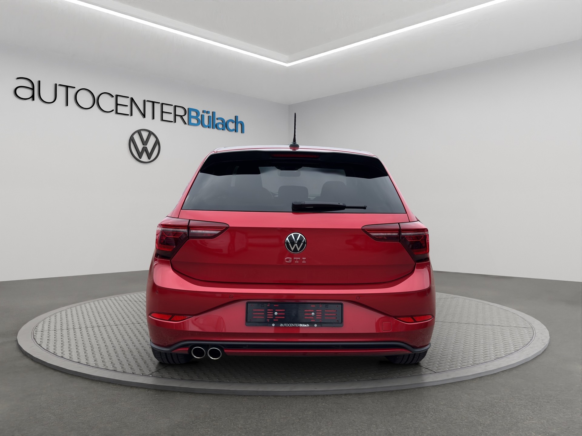VW Polo 2.0 TSI GTI DSG-image-5