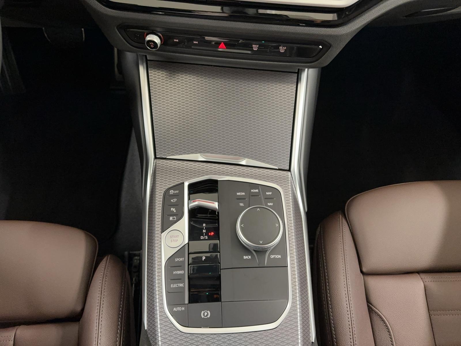 BMW 330e xDrive Limousine M Sport-image-17