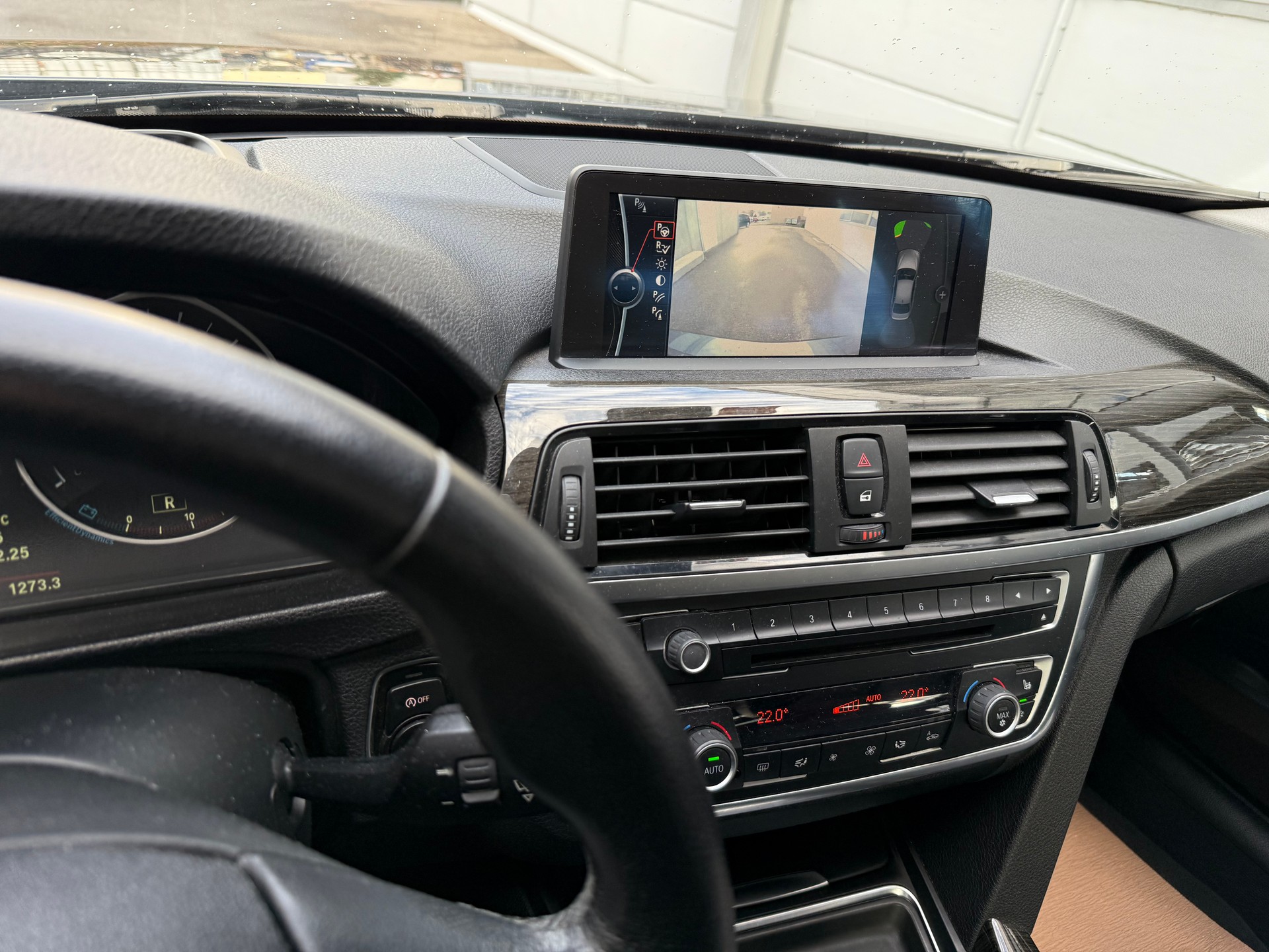 BMW 328i Luxury Line Steptronic *CH Fahrzeug *Frisch ab MFK *Automat *Rückfahrkamera *Lederausstattung *Tempomat *Head-Up Display-image-11