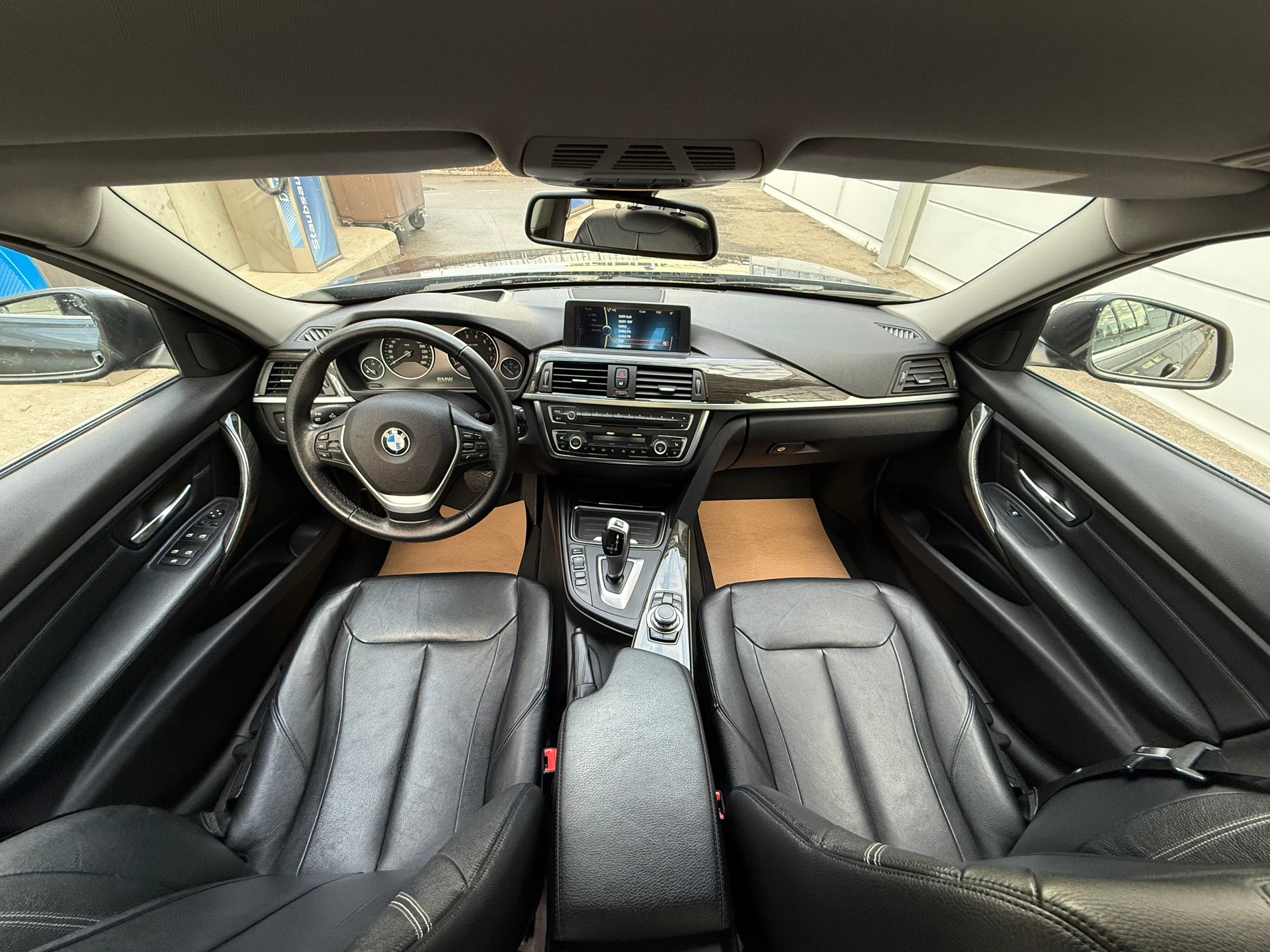 BMW 328i Luxury Line Steptronic *CH Fahrzeug *Frisch ab MFK *Automat *Rückfahrkamera *Lederausstattung *Tempomat *Head-Up Display-image-10