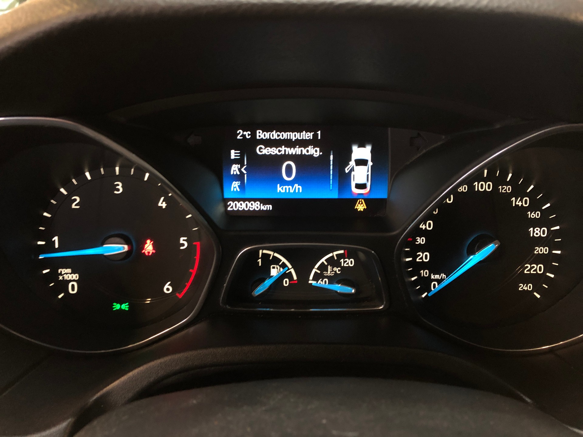 FORD Focus 1.5 TDCi ECOnetic Business-image-16