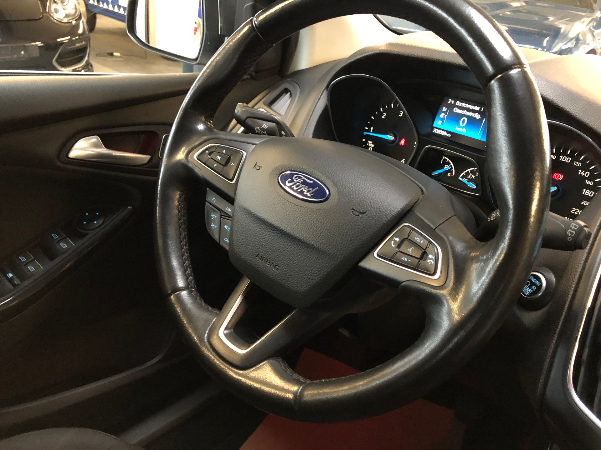 FORD Focus 1.5 TDCi ECOnetic Business-image-27