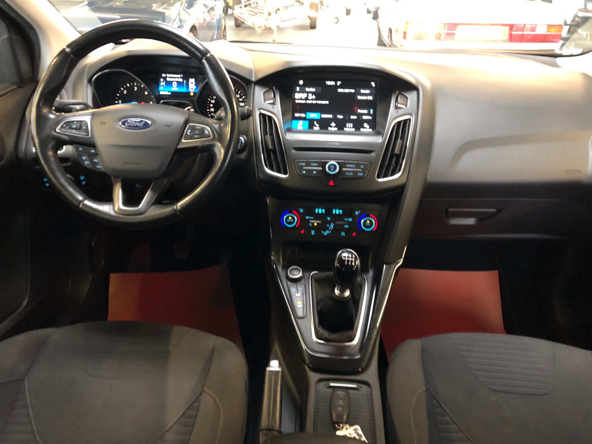 FORD Focus 1.5 TDCi ECOnetic Business-image-21