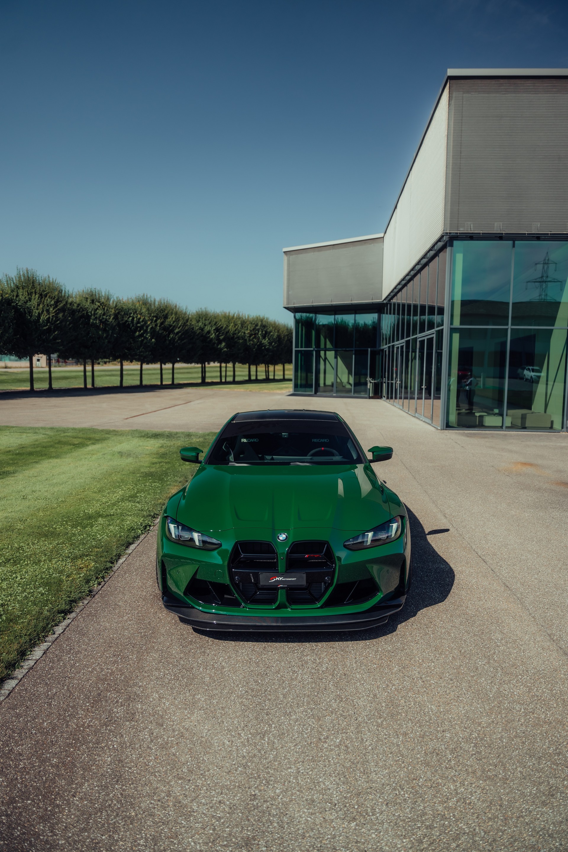 BMW M4 Coupé Competition-image-2