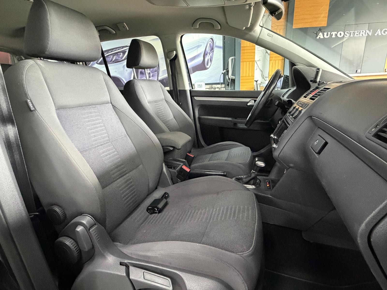 VW Touran 1.4 TSI Highline DSG-image-17