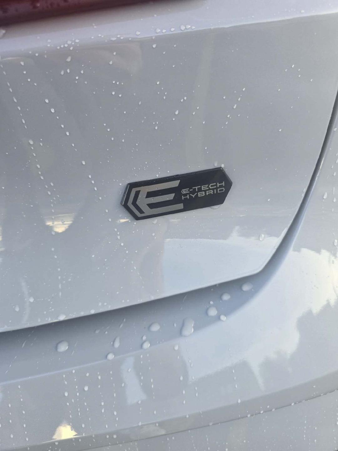 RENAULT Clio 1.8 E-Tech esprit Alpine-image-6