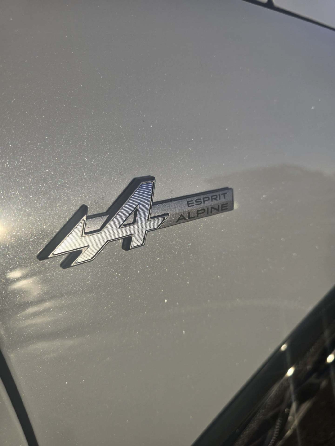 RENAULT Clio 1.8 E-Tech esprit Alpine-image-3