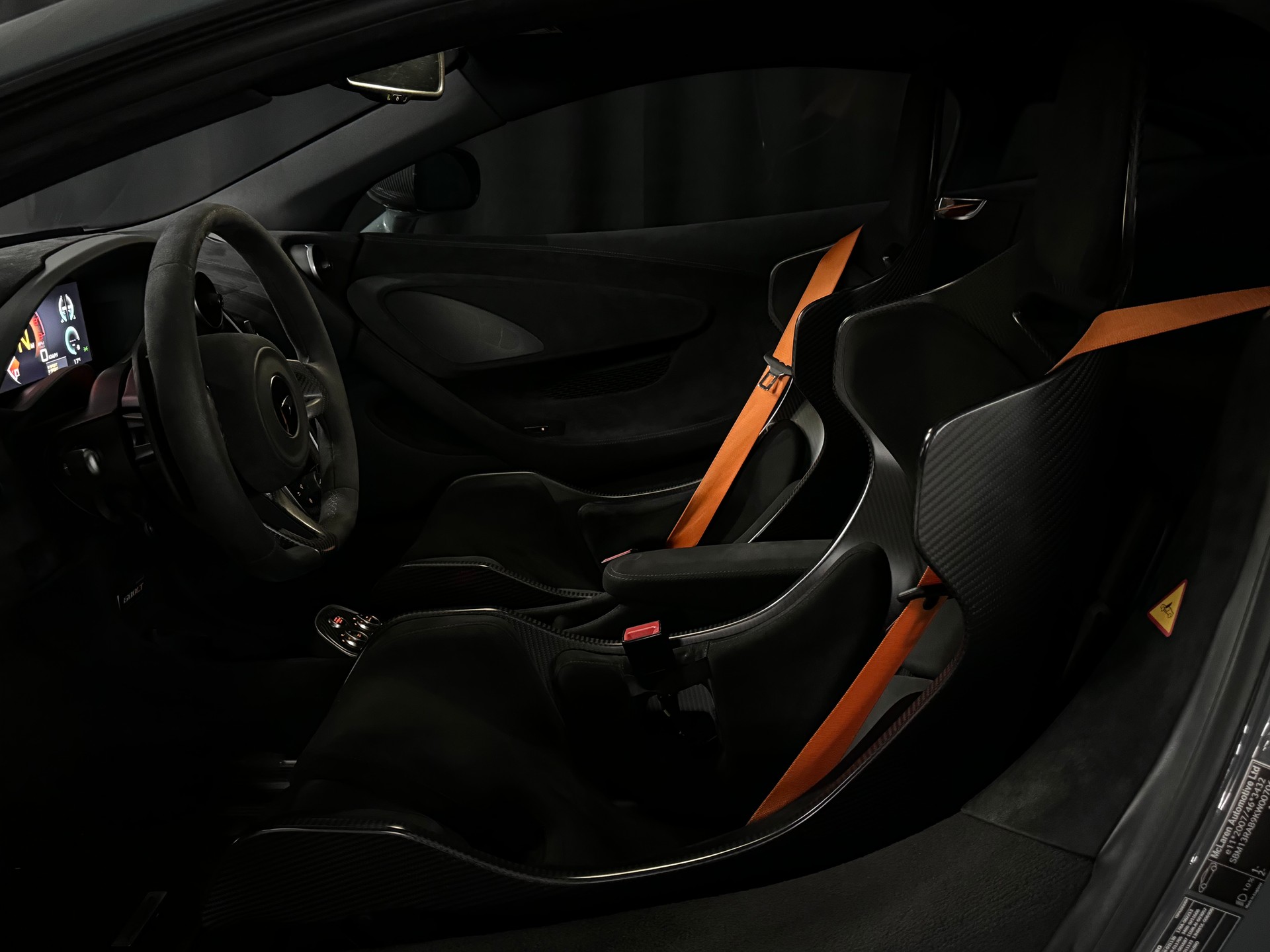 McLAREN 600LT Coupé 3.8 V8 SSG-image-11