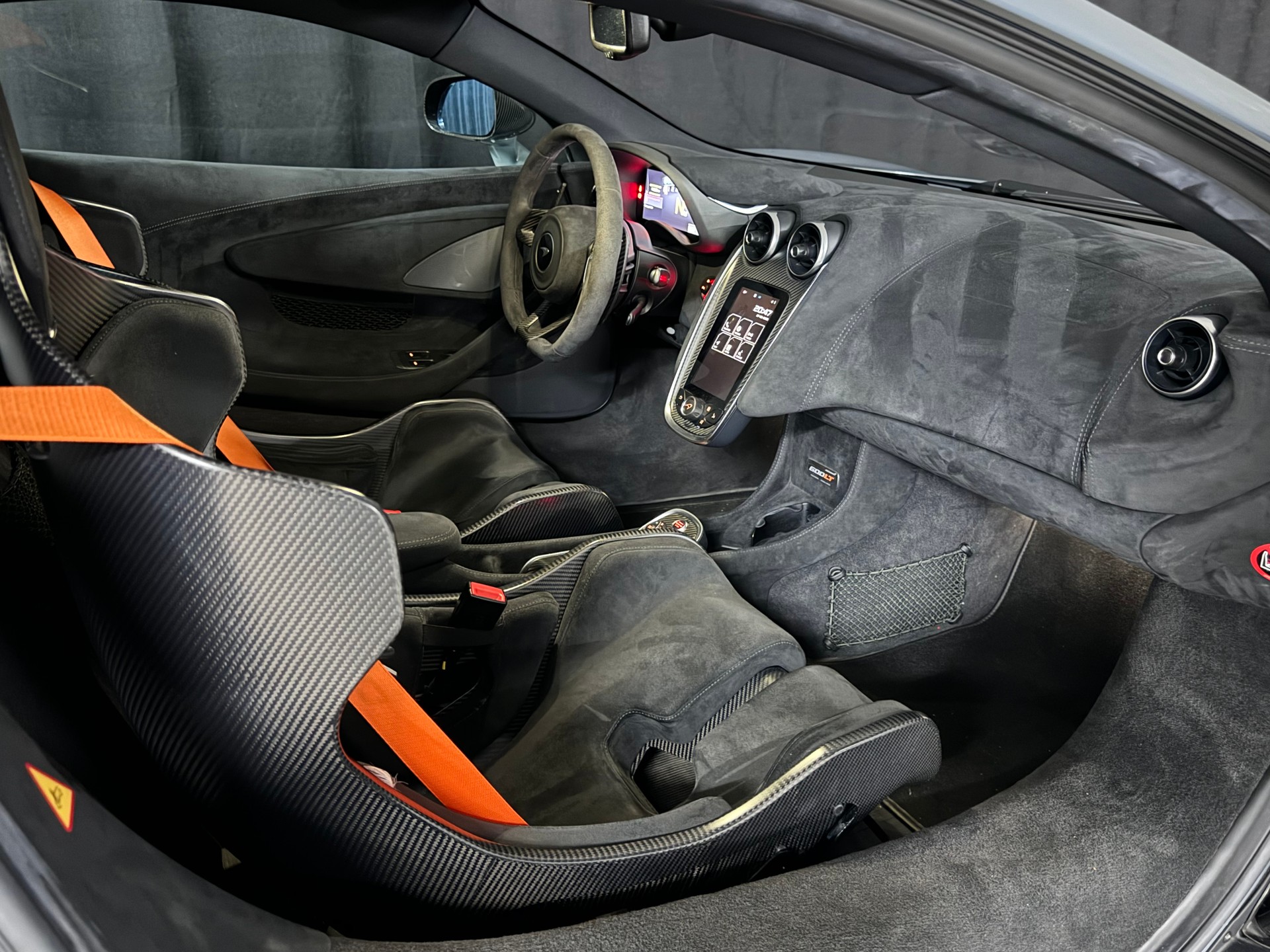 McLAREN 600LT Coupé 3.8 V8 SSG-image-12