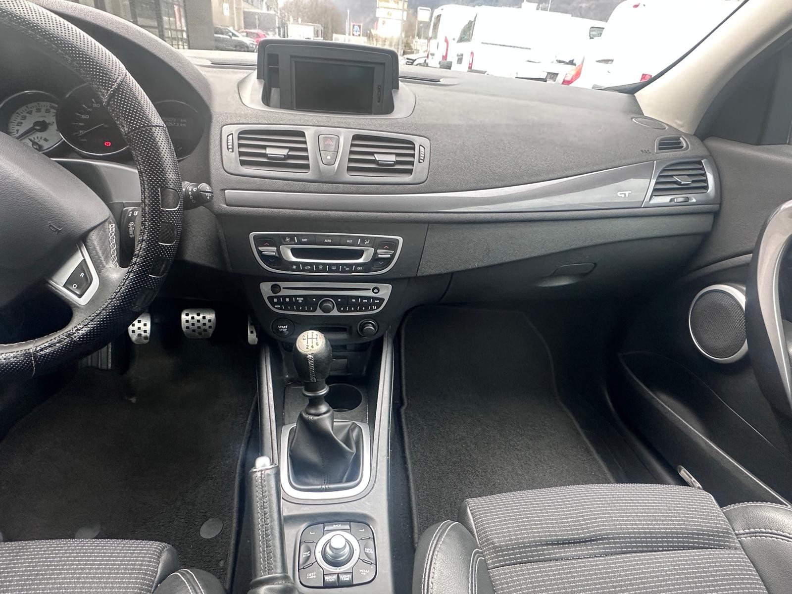 RENAULT Mégane Coupé 2.0 16V Turbo GT-image-9