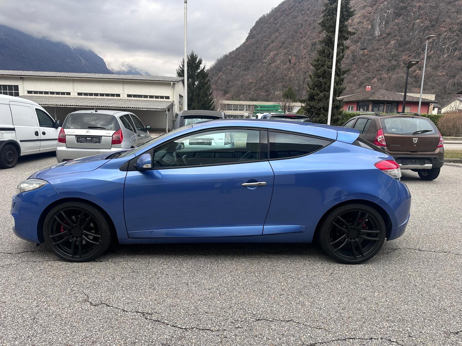 RENAULT Mégane Coupé 2.0 16V Turbo GT-image-6