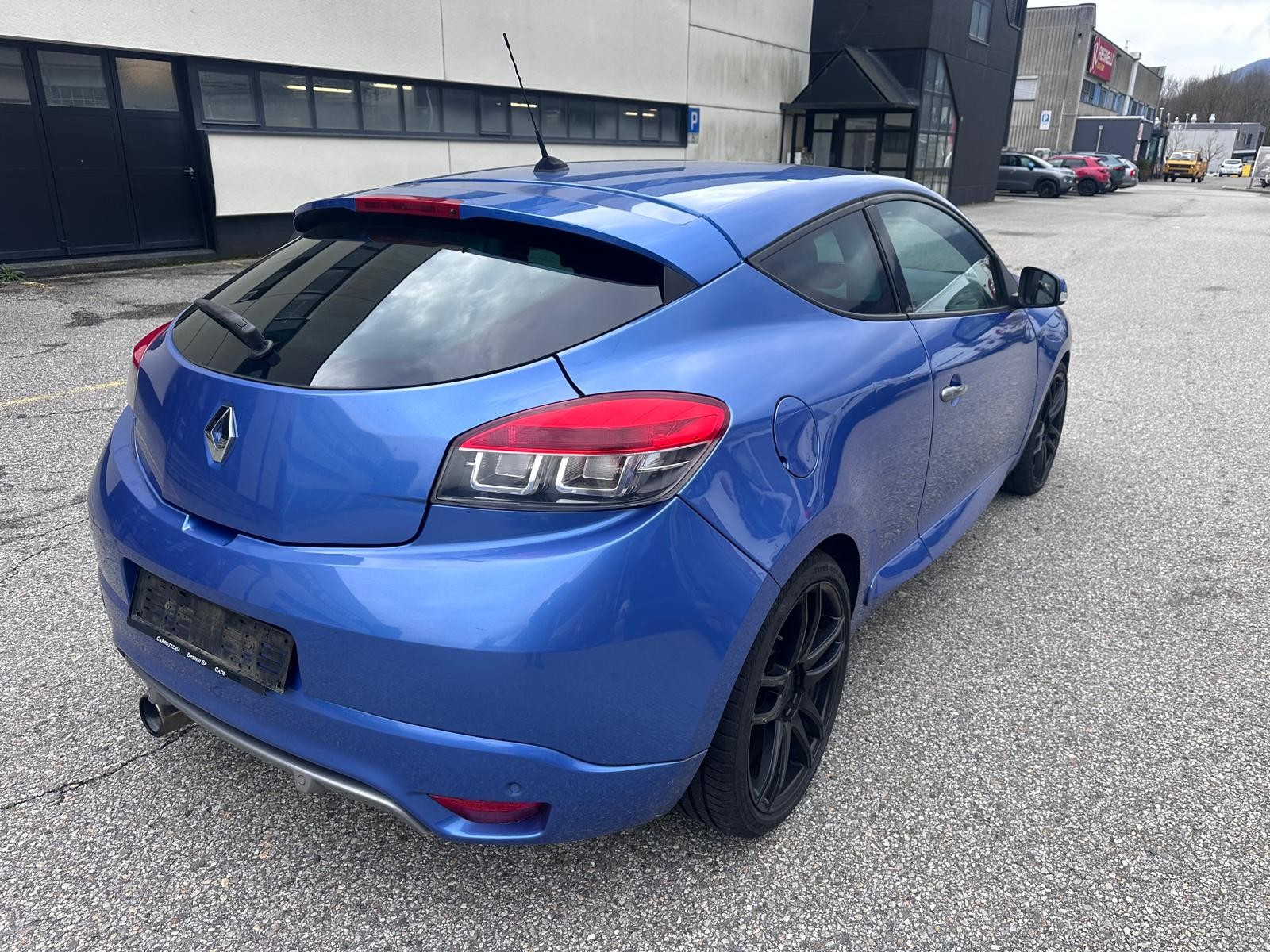 RENAULT Mégane Coupé 2.0 16V Turbo GT-image-2