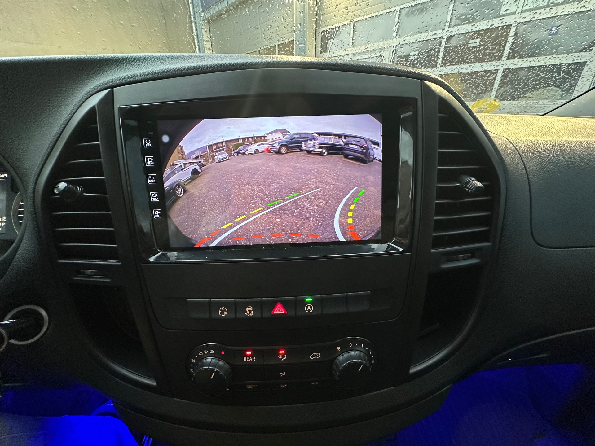 MERCEDES-BENZ Vito 116 BlueTec Tourer Base L 4Matic 7G-Tronic-image-11