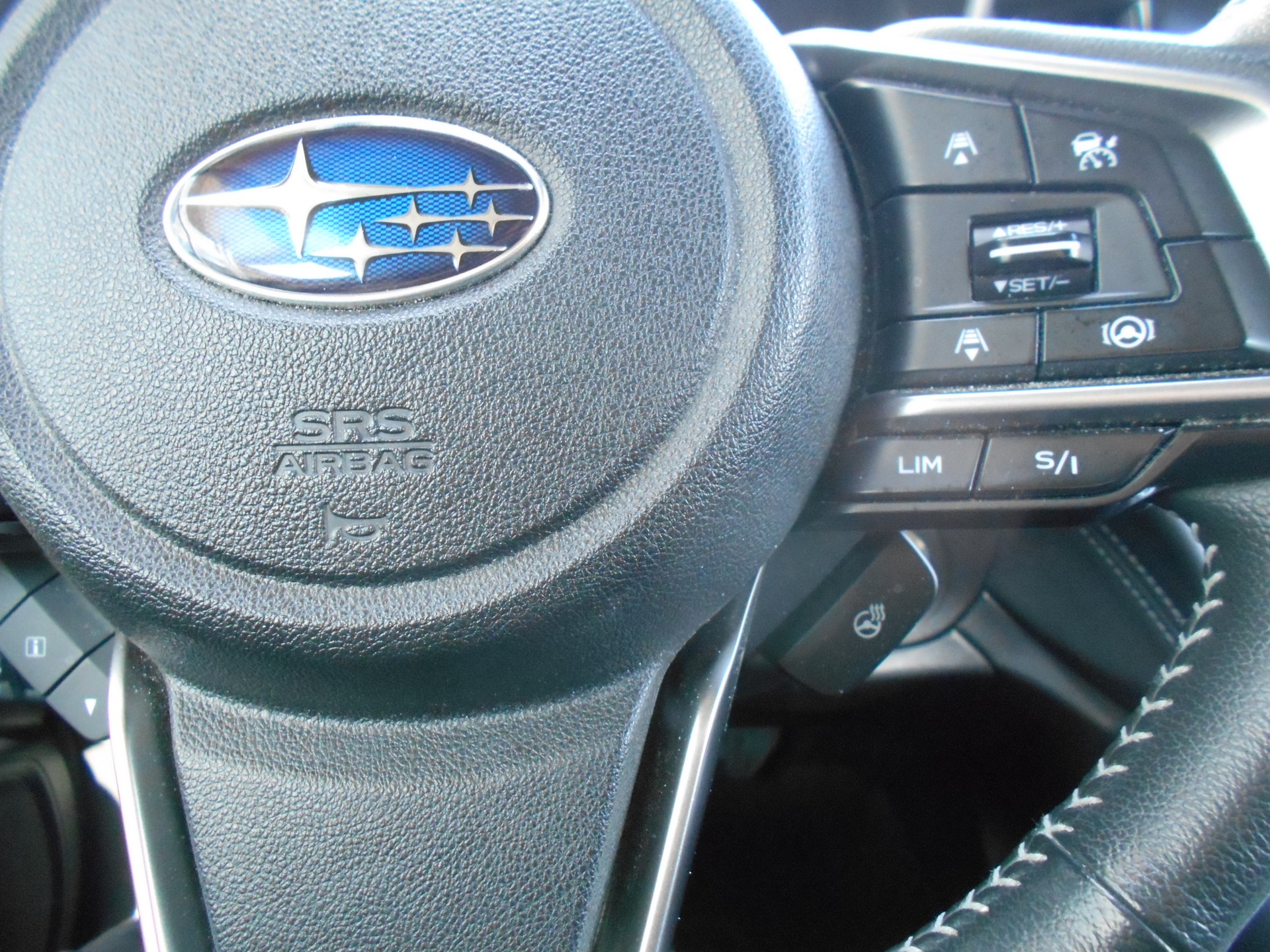 SUBARU Outback 2.5i Swiss Plus AWD Lineartronic-image-7
