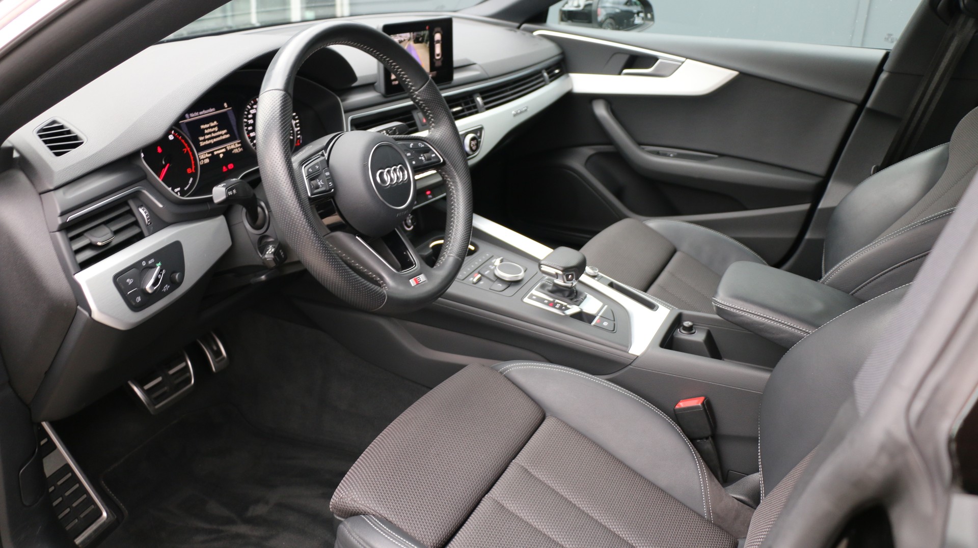AUDI A5 Sportback 2.0 TFSI S quattro-image-18
