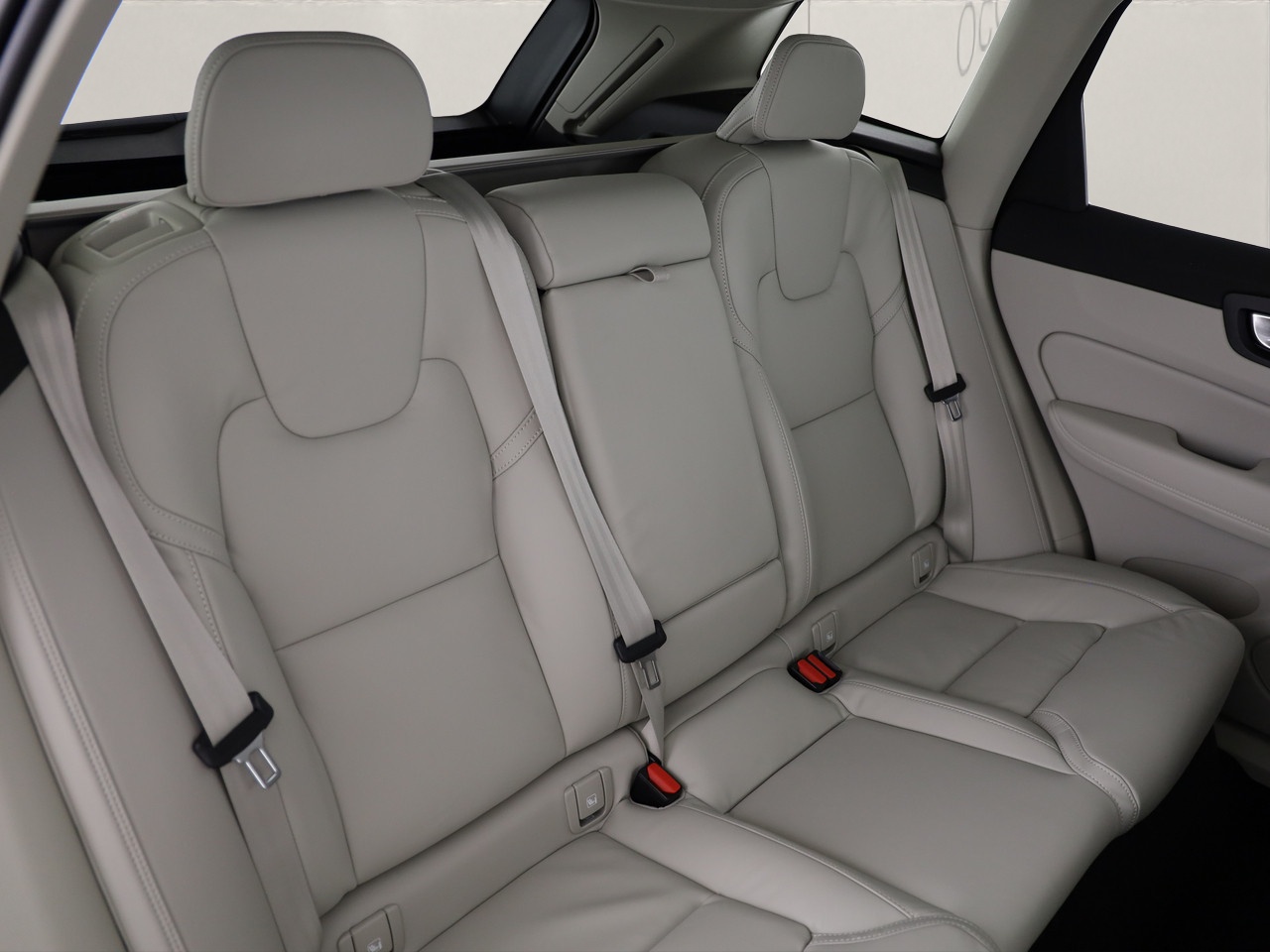 VOLVO XC60 2.0 T6 TE Ultra Bright eAWD .-image-8