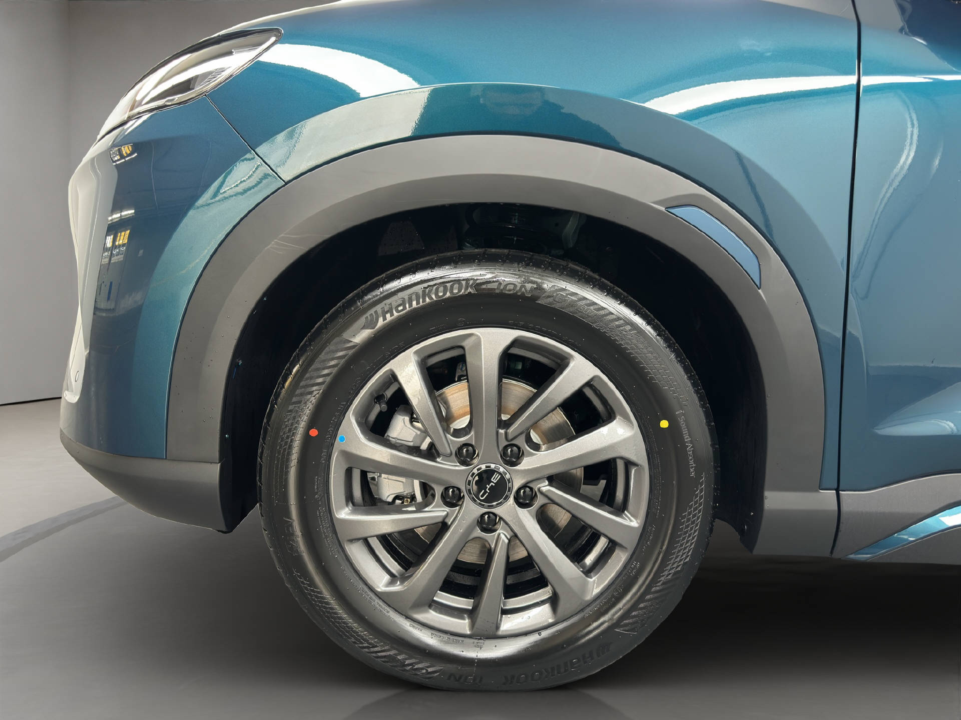 BYD Atto 2 DM-i Boost 212 PS-image-12